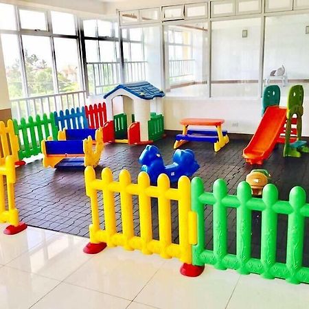 Aaa Condominium تاجيتاي المظهر الخارجي الصورة